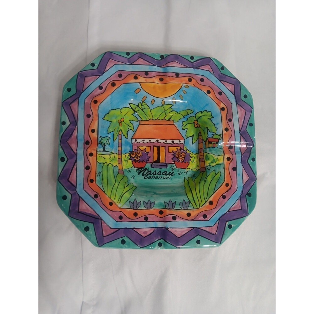 VINTAGE AMERICAN GIFT COLLECTOR SERIES HAND PAINTED Octogonal Ashtray